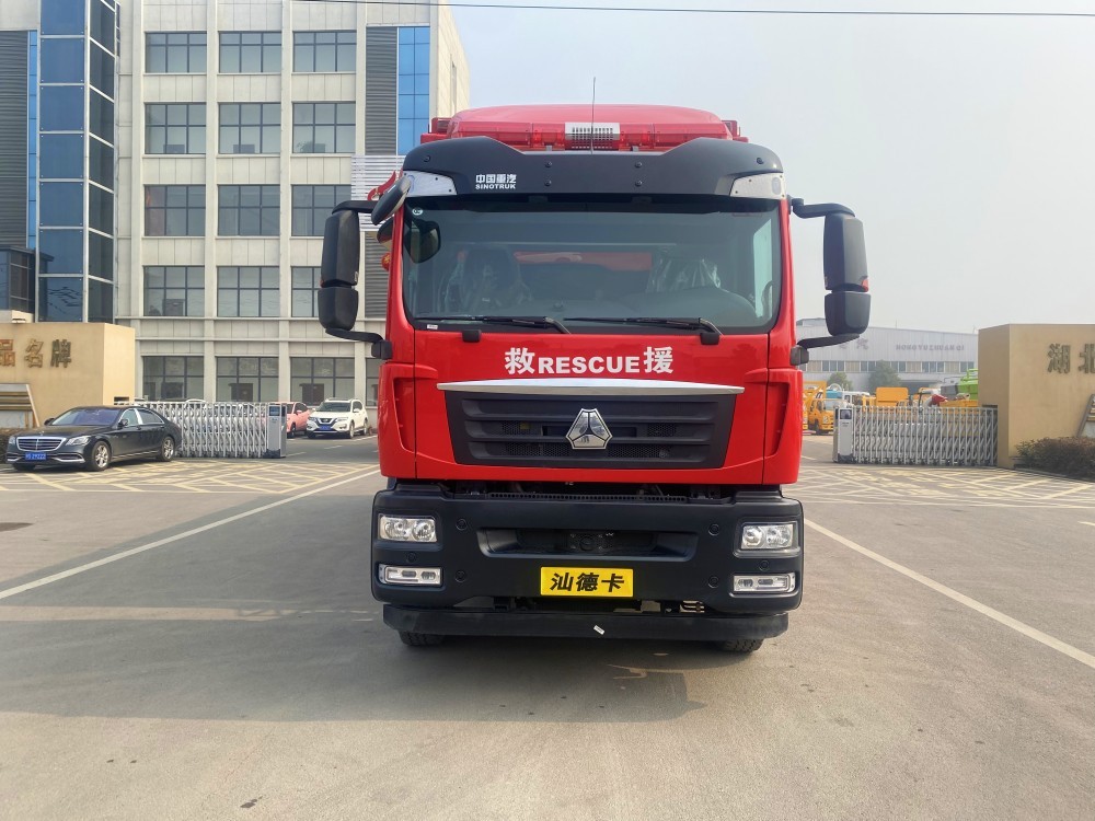 汕德卡救险车
