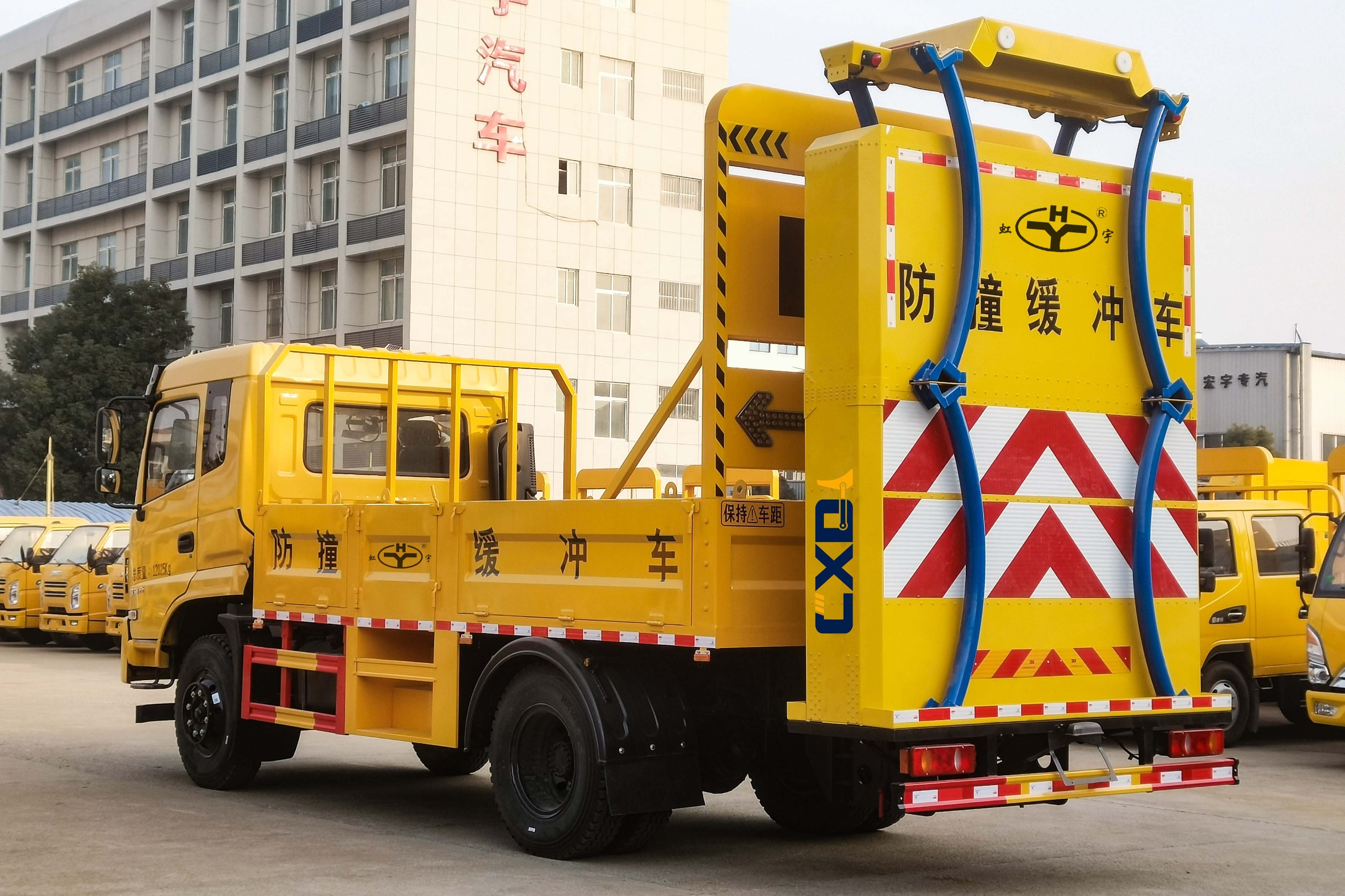 东风K6-100K防撞缓冲车