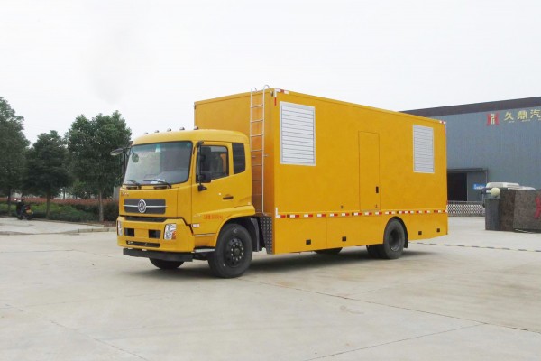 东风天锦电源车